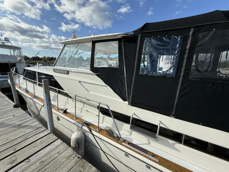 Slide: The Image of Chris-Craft 42 Commander 1970 - 5600371