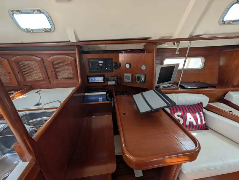 Slide: The Image of Beneteau 361 1999 - 5600714