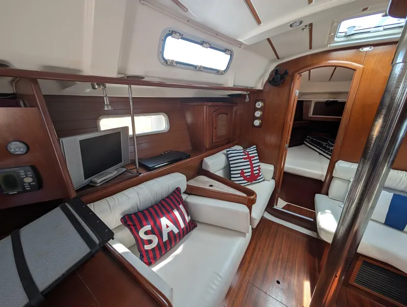 Slide: The Image of Beneteau 361 1999 - 5600715