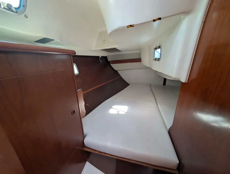 Slide: The Image of Beneteau 361 1999 - 5600721