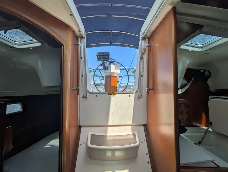 Slide: The Image of Beneteau 361 1999 - 5600710