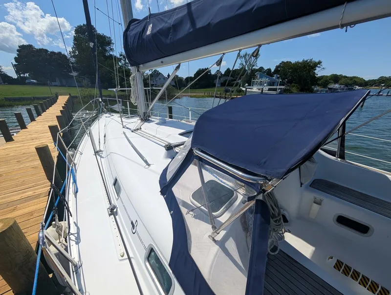 Slide: The Image of Beneteau 361 1999 - 5600707