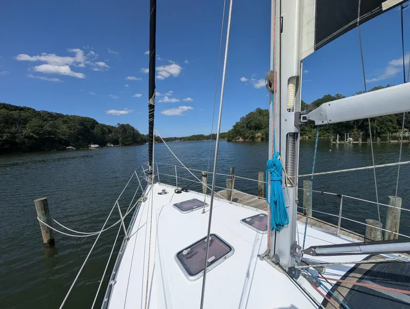 Slide: The Image of Beneteau 373 2006 - 5600760