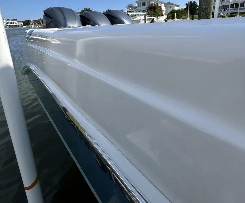 Slide: The Image of Everglades 350 Center Console 2007 - 5600807