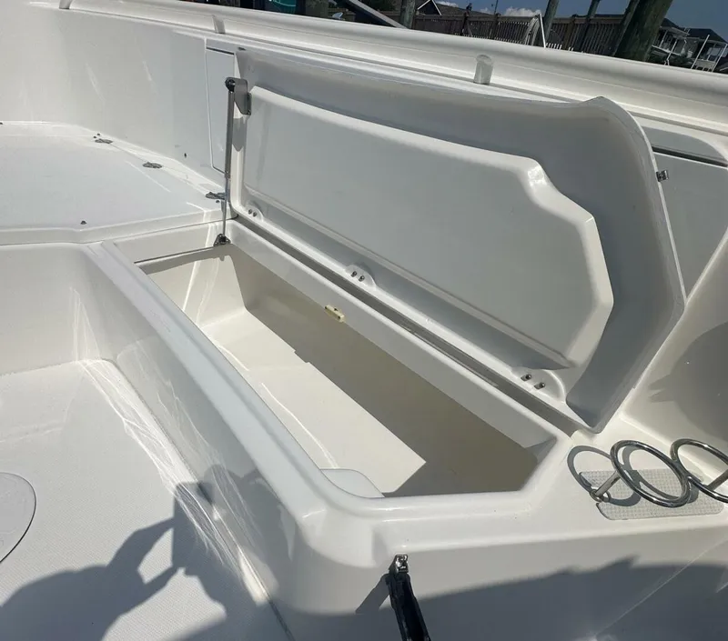 Slide: The Image of Everglades 350 Center Console 2007 - 5600797