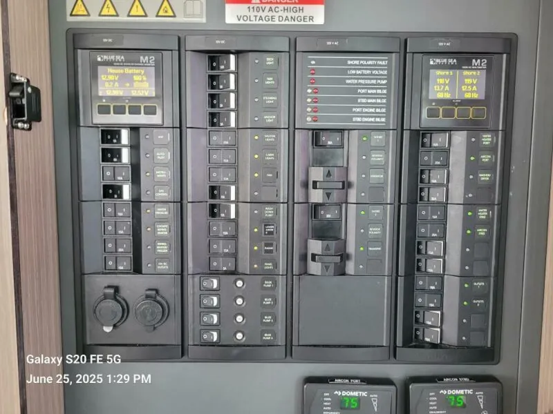 Slide: The Image of Leopard 45 2022 - 5601047