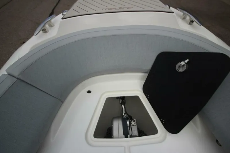 Slide: The Image of Zodiac Medline 9 NEO 2024 - 5601154