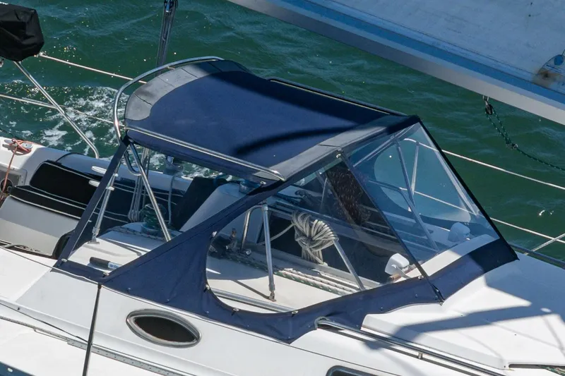 Slide: The Image of Hunter 37 1988 - 5604108