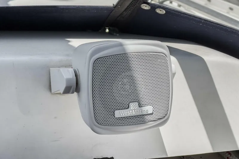 Slide: The Image of Hunter 37 1988 - 5604126