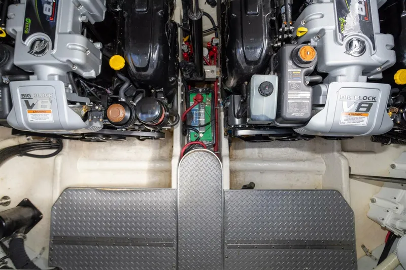 Slide: The Image of Formula 37 Performance Cruiser 2018 - 5601733