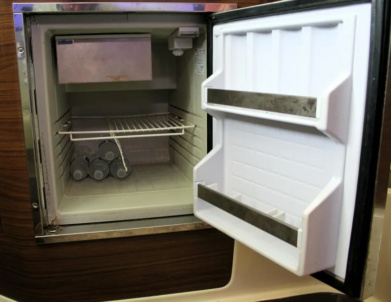 Slide: The Image of Boston Whaler 345 Conquest 2017 - 5601579