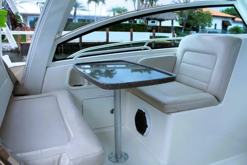 Slide: The Image of Boston Whaler 345 Conquest 2017 - 5601598