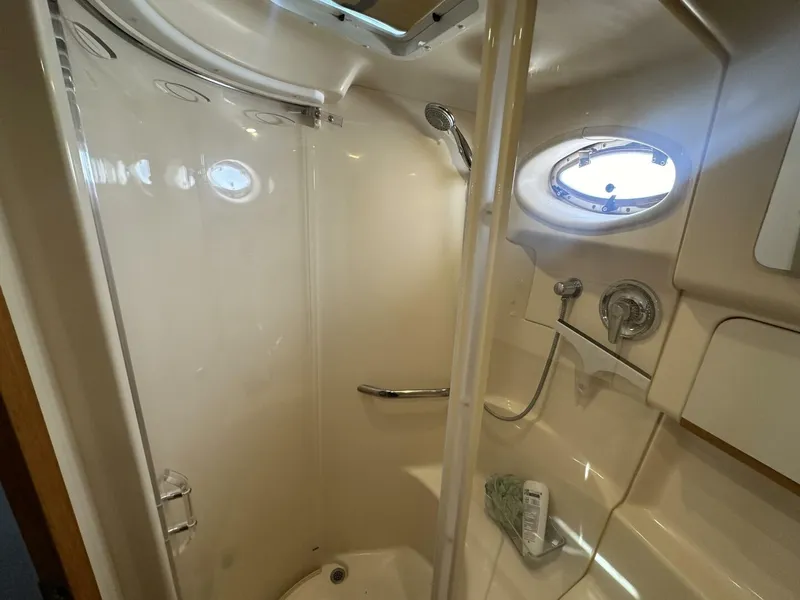 Slide: The Image of Sea Ray 450 Sundancer 1998 - 5601671