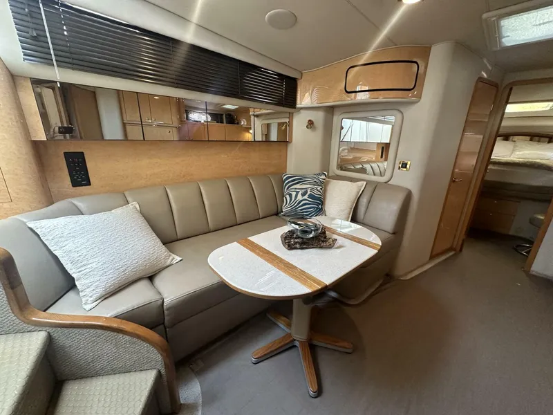 Slide: The Image of Sea Ray 450 Sundancer 1998 - 5601643