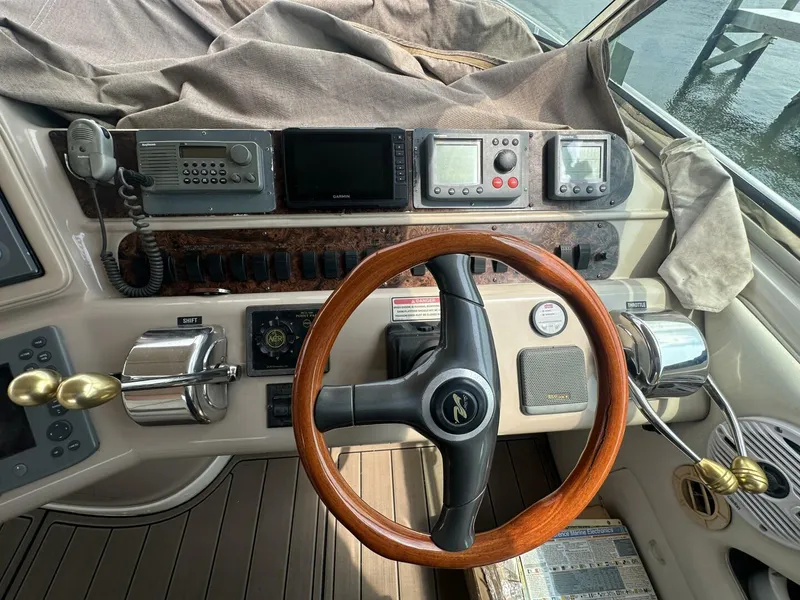 Slide: The Image of Sea Ray 450 Sundancer 1998 - 5601695