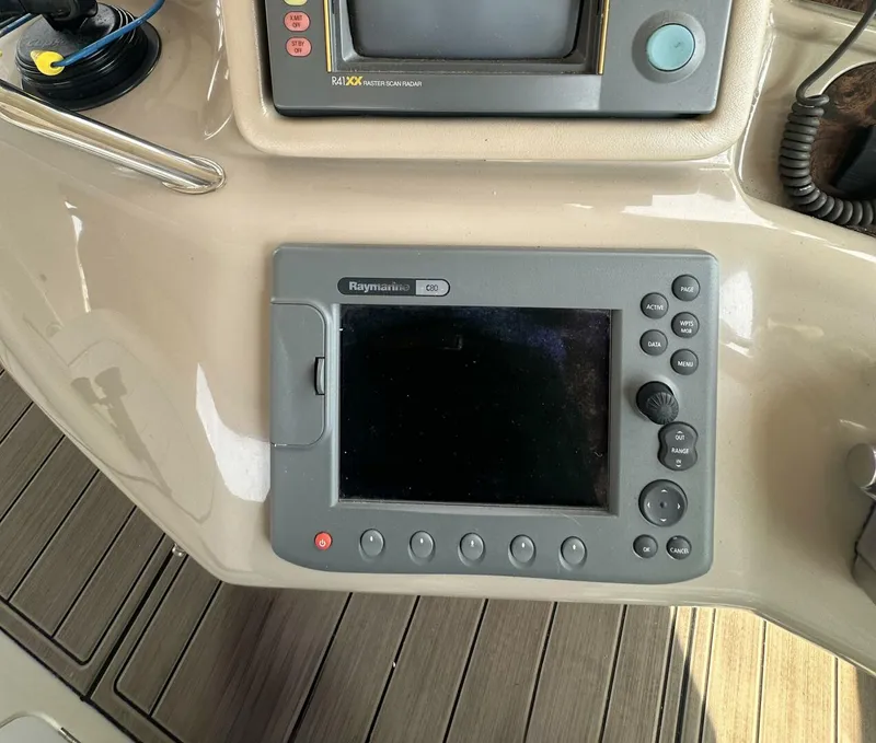 Slide: The Image of Sea Ray 450 Sundancer 1998 - 5601700