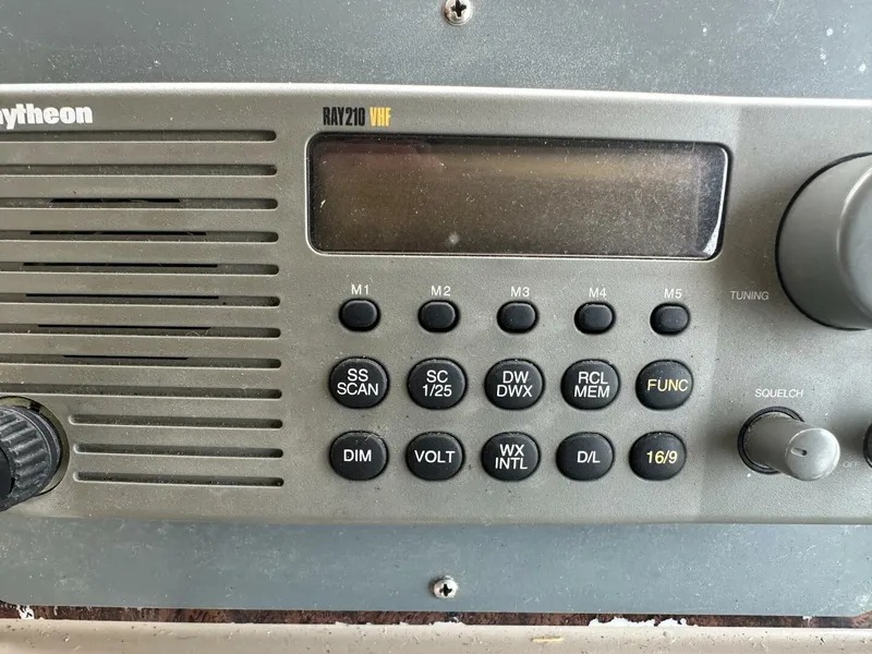 Slide: The Image of Sea Ray 450 Sundancer 1998 - 5601706