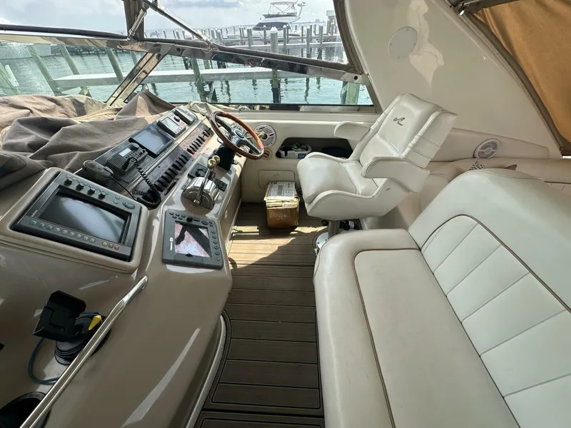 Slide: The Image of Sea Ray 450 Sundancer 1998 - 5601709