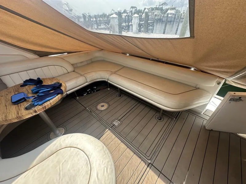 Slide: The Image of Sea Ray 450 Sundancer 1998 - 5601718