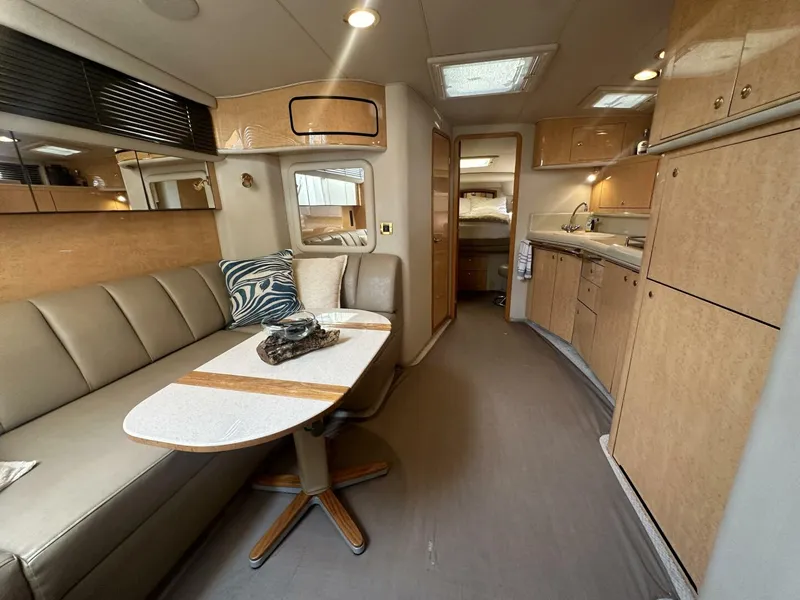 Slide: The Image of Sea Ray 450 Sundancer 1998 - 5601645