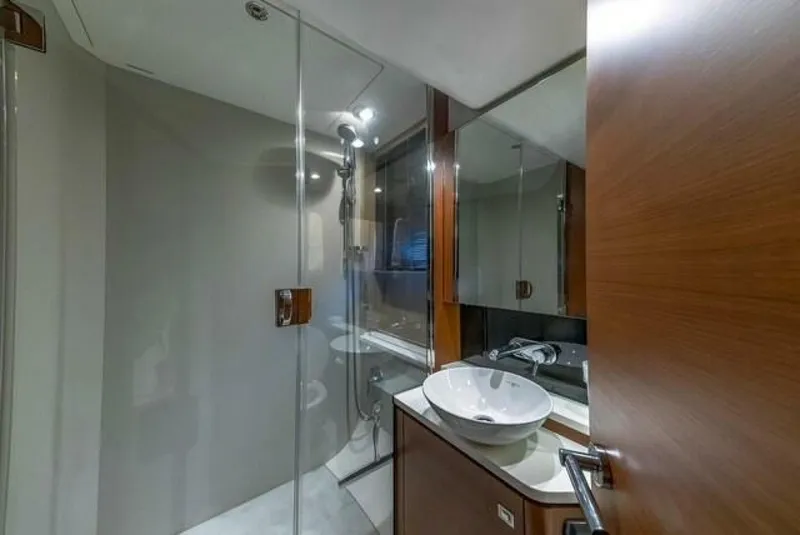 Slide: The Image of Princess V48 2017 - 5601768