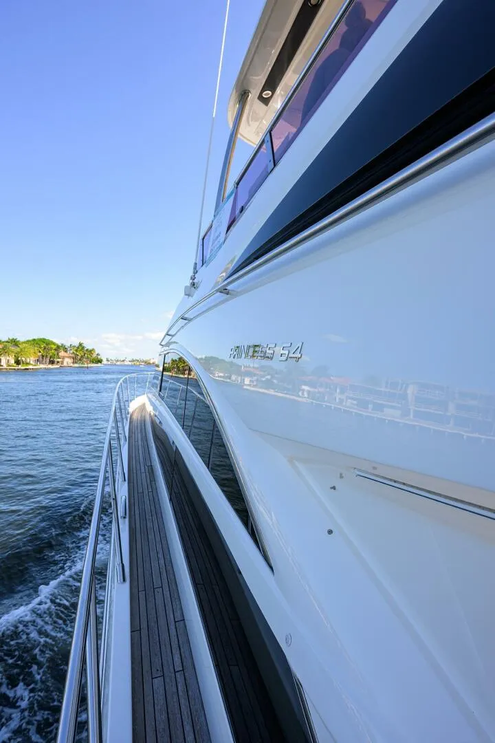 Slide: The Image of Princess F64 2016 - 5962200