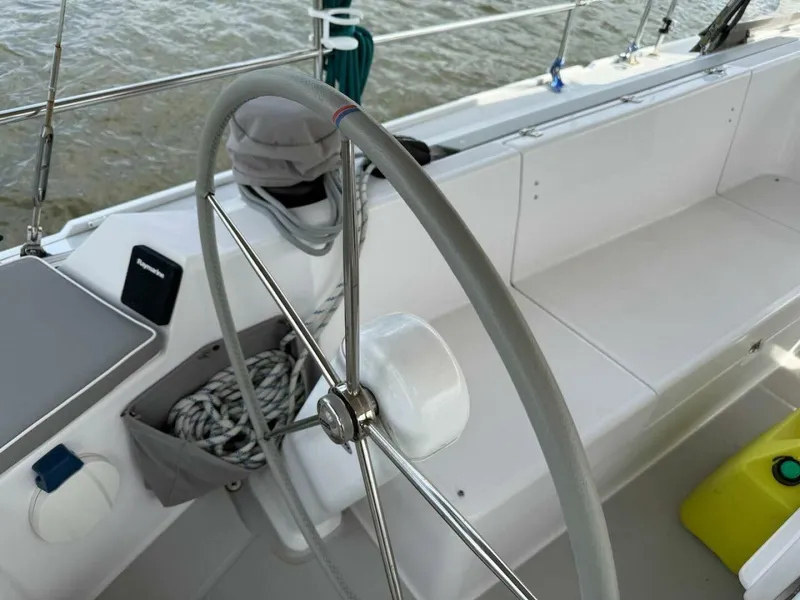 Slide: The Image of Catalina 425 2022 - 5602955