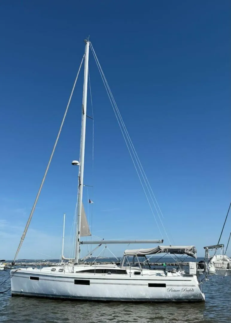 Slide: The Image of Catalina 425 2022 - 5602936