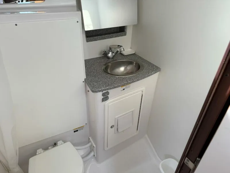 Slide: The Image of Catalina 425 2022 - 5602994