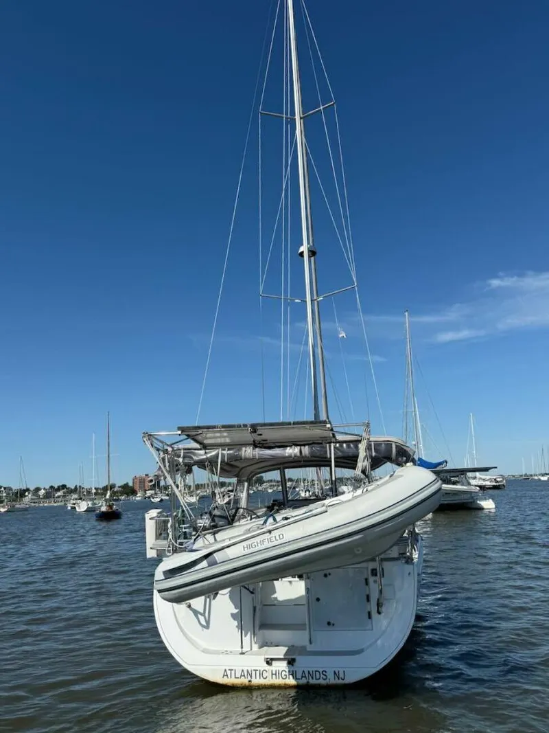 Slide: The Image of Catalina 425 2022 - 5602940