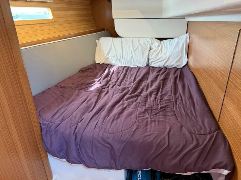 Slide: The Image of Catalina 425 2022 - 5602996