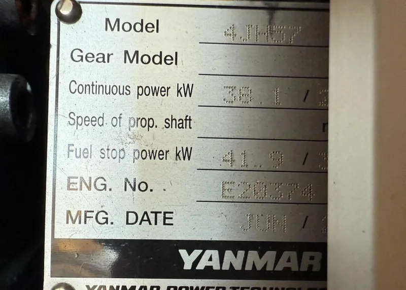 Slide: The Image of Catalina 425 2022 - 5602999