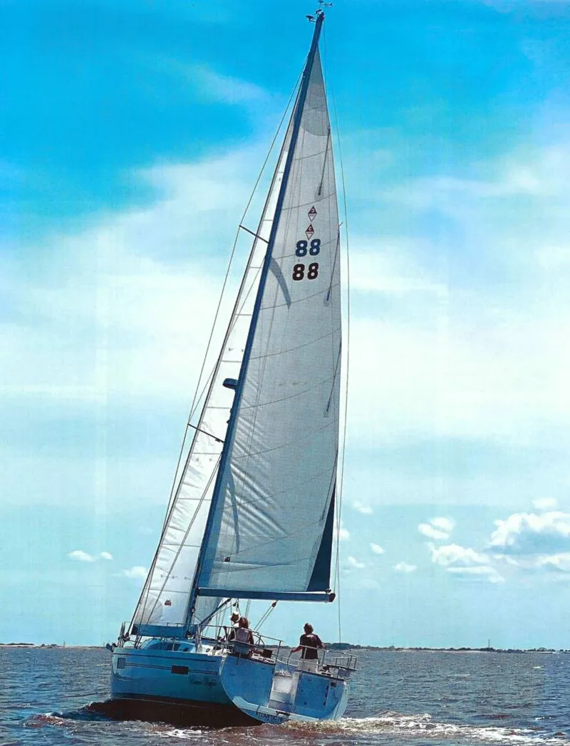 Slide: The Image of Catalina 425 2022 - 5603017