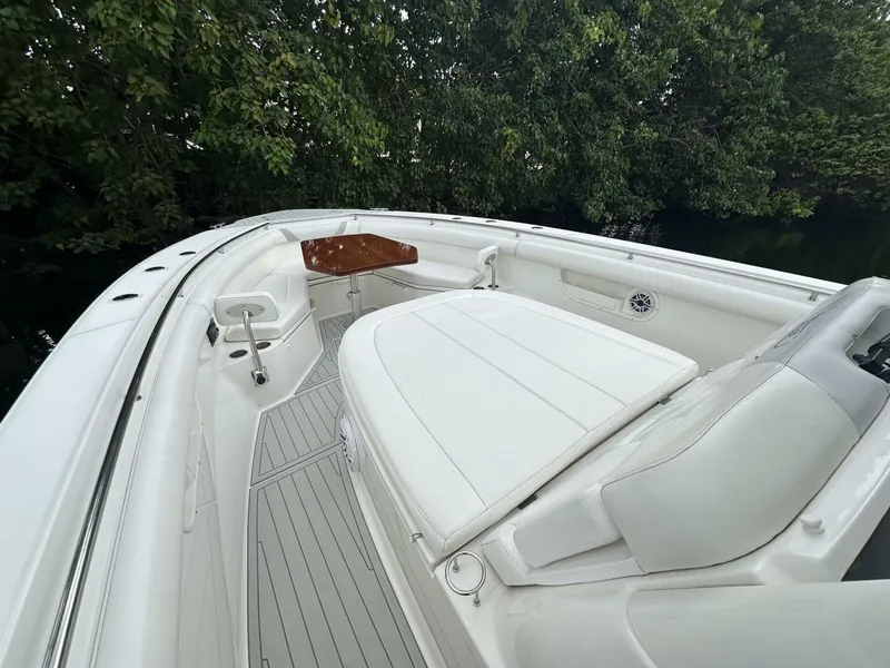Slide: The Image of Boston Whaler 370 Outrage 2015 - 5634426