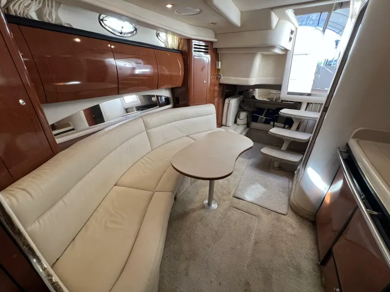 Slide: The Image of 2002 Sea Ray 360 Sundancer Salon looking Aft - 5645782