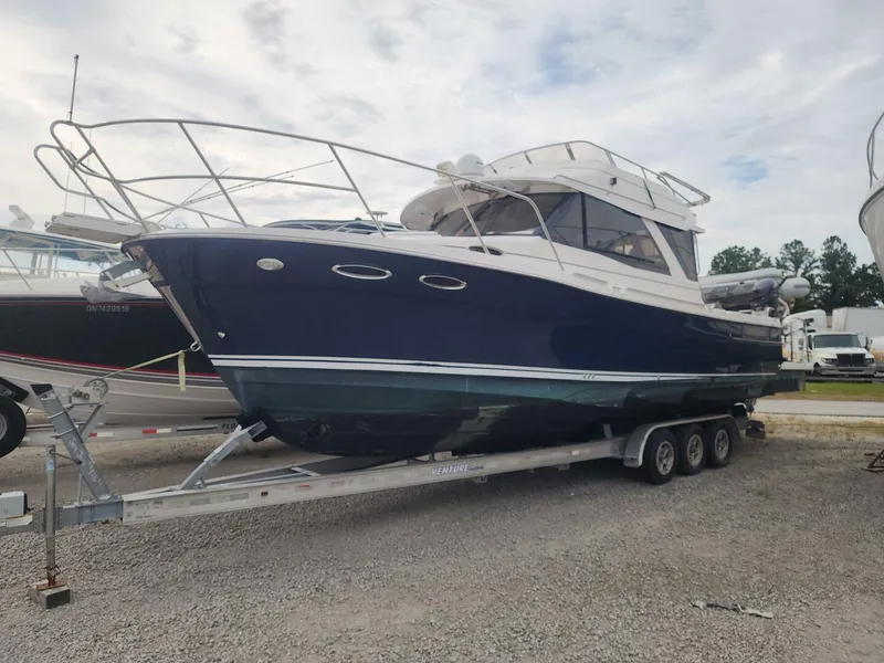 Slide: The Image of Imgi_7_2020 Cutwater C 32 Cb Power 9928658 20250829141220493 0 - 5603856