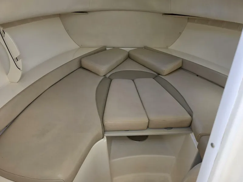 Slide: The Image of Boston Whaler 255 Conquest 2003 - 5605813