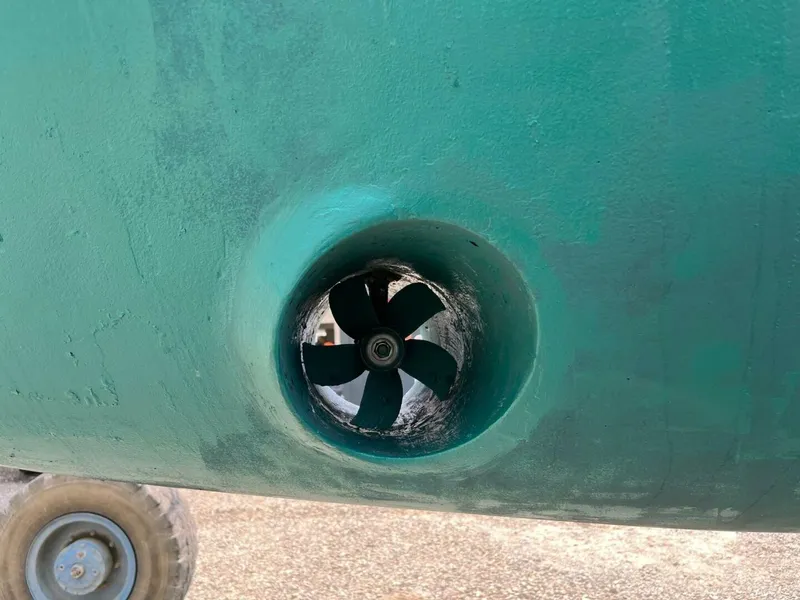 Slide: The Image of Beneteau 423 2005 - 5606138