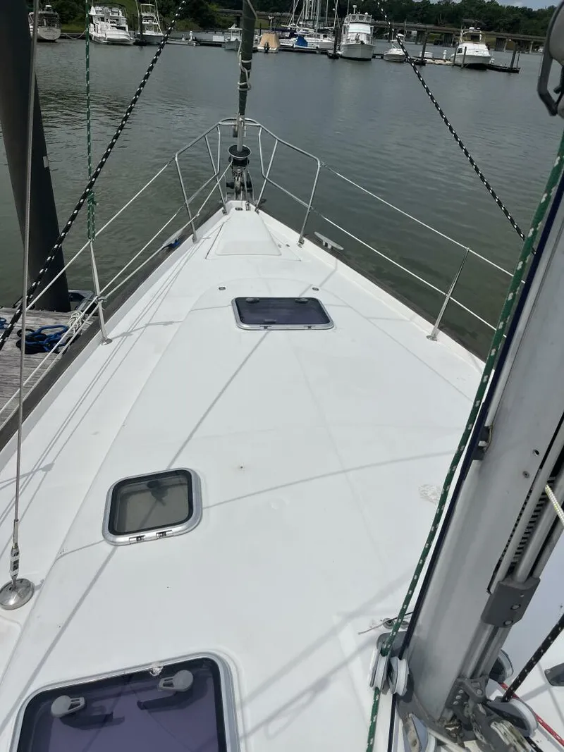 Slide: The Image of Beneteau 423 2005 - 5606144