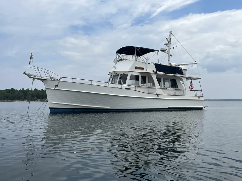 Slide: The Image of 42' Grand Banks port profile1 - 5615588