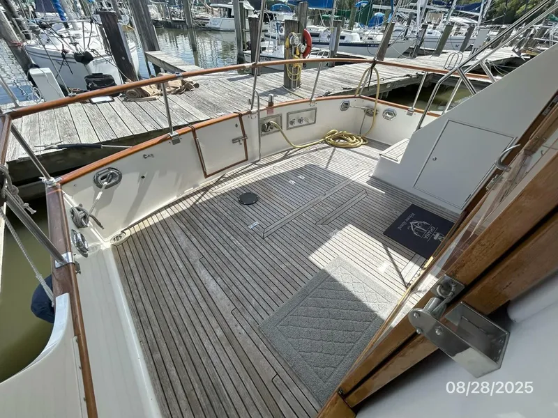Slide: The Image of 42' Grand Banks aftdeck1 - 5614205