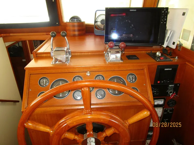 Slide: The Image of 42' Grand Banks lower helm2 - 5615576
