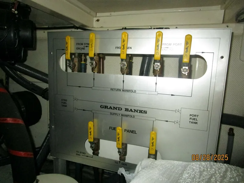 Slide: The Image of 42' Grand Banks fuel manifold - 5615557