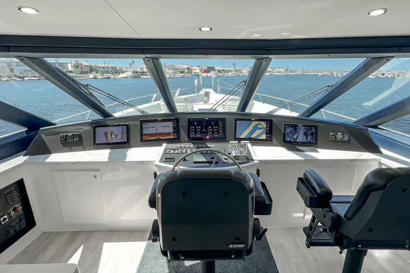 Slide: The Image of North Coast Raised Pilothouse 1999/2024 1999 - 5606719