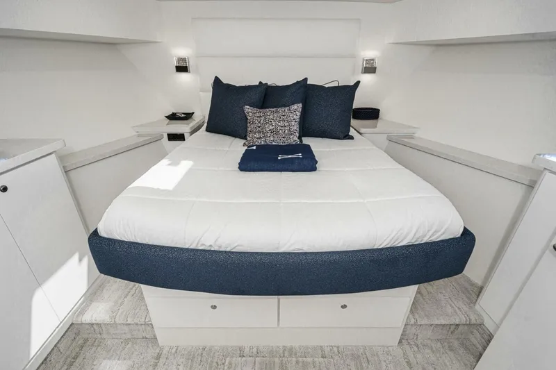 Slide: The Image of North Coast Raised Pilothouse 1999/2024 1999 - 5606754