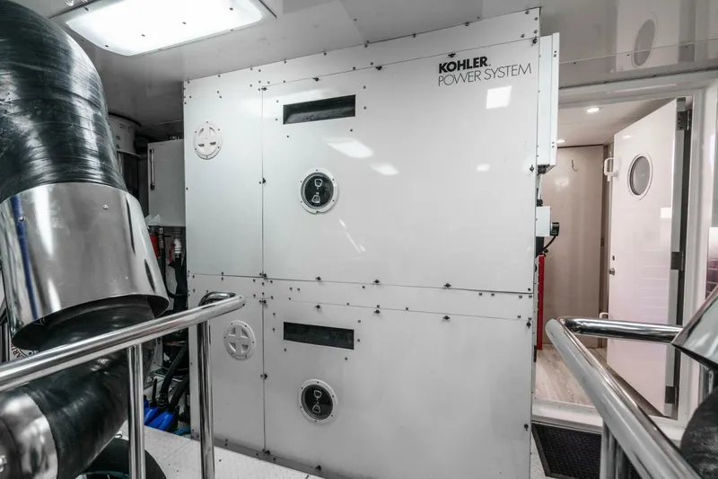 Slide: The Image of North Coast Raised Pilothouse 1999/2024 1999 - 5606774