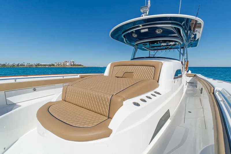 Slide: The Image of Valhalla Boatworks V-46 2027 - 5606899