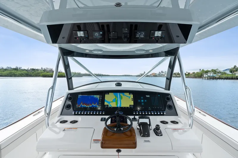 Slide: The Image of Valhalla Boatworks V-46 2027 - 7404839
