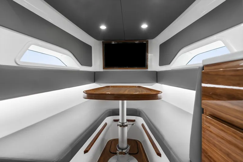 Slide: The Image of Valhalla Boatworks V-46 2027 - 7404862