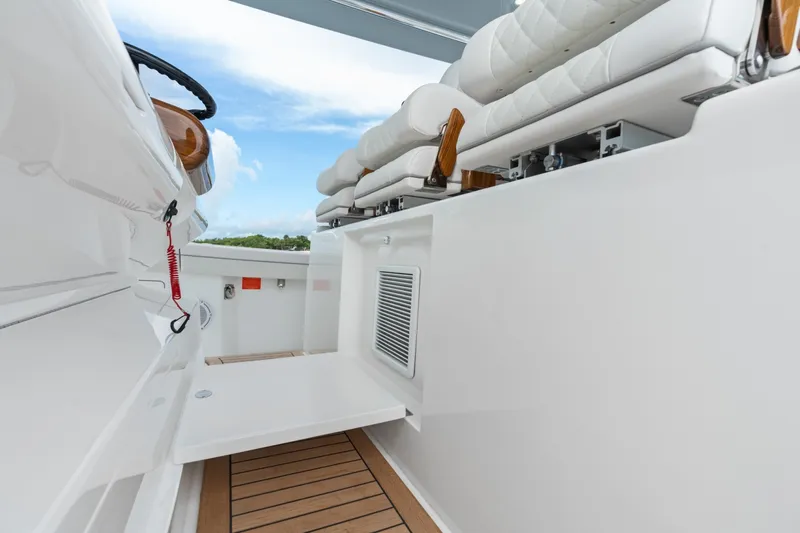 Slide: The Image of Valhalla Boatworks V-46 2027 - 7404847